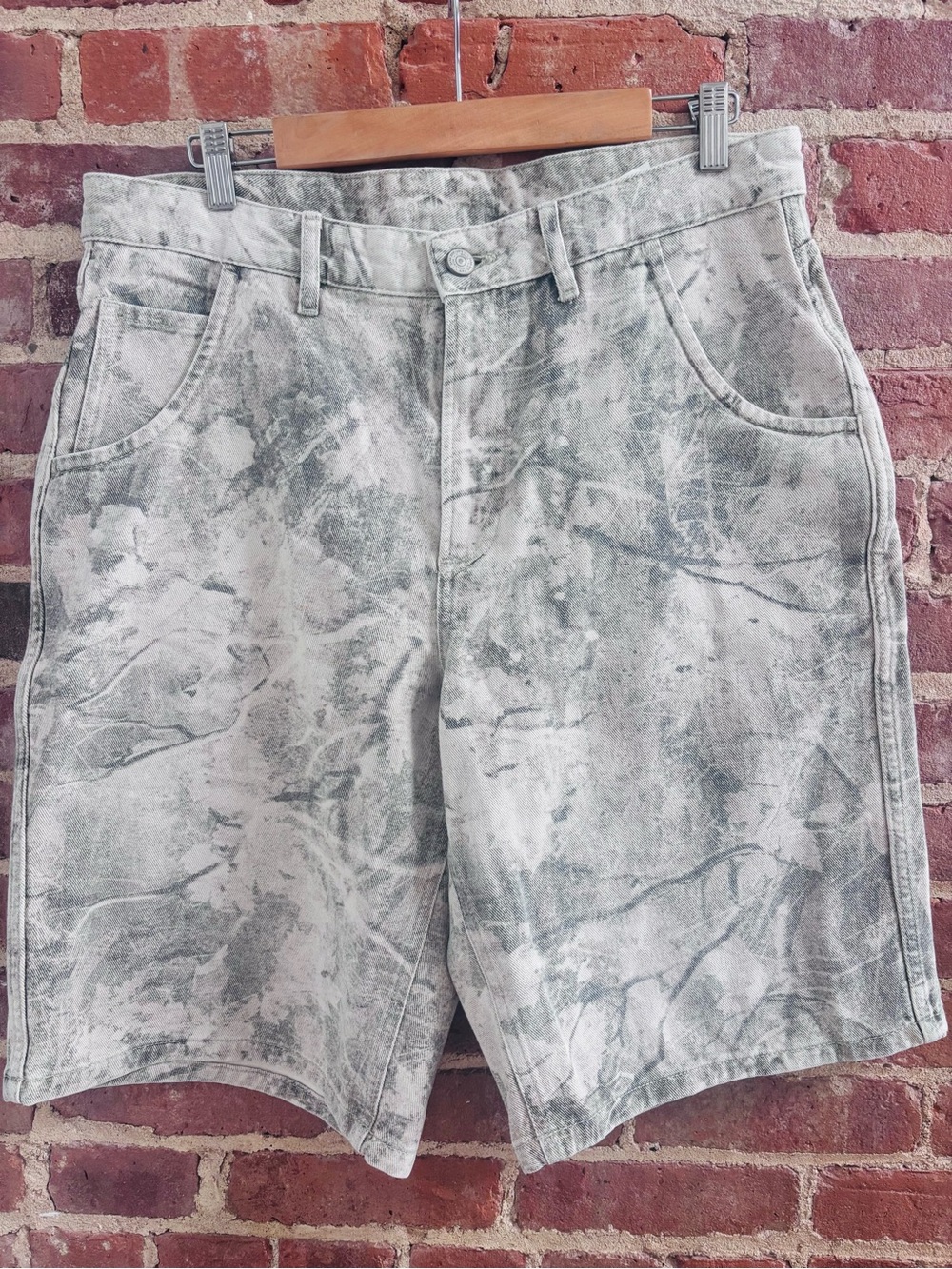 ZARA Men baggy Camo Jeans Shorts